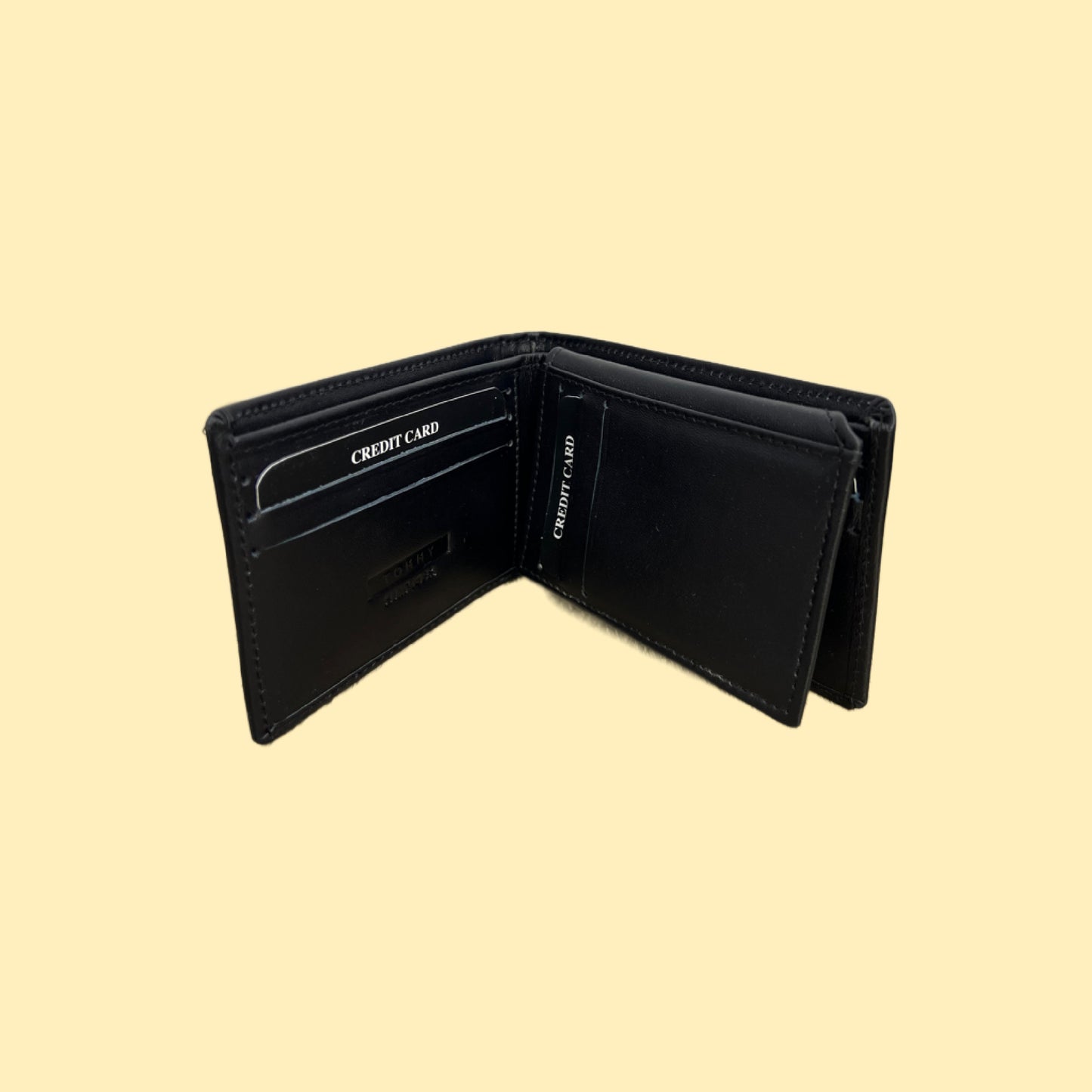 Tommy Hilfiger Wallet - Black