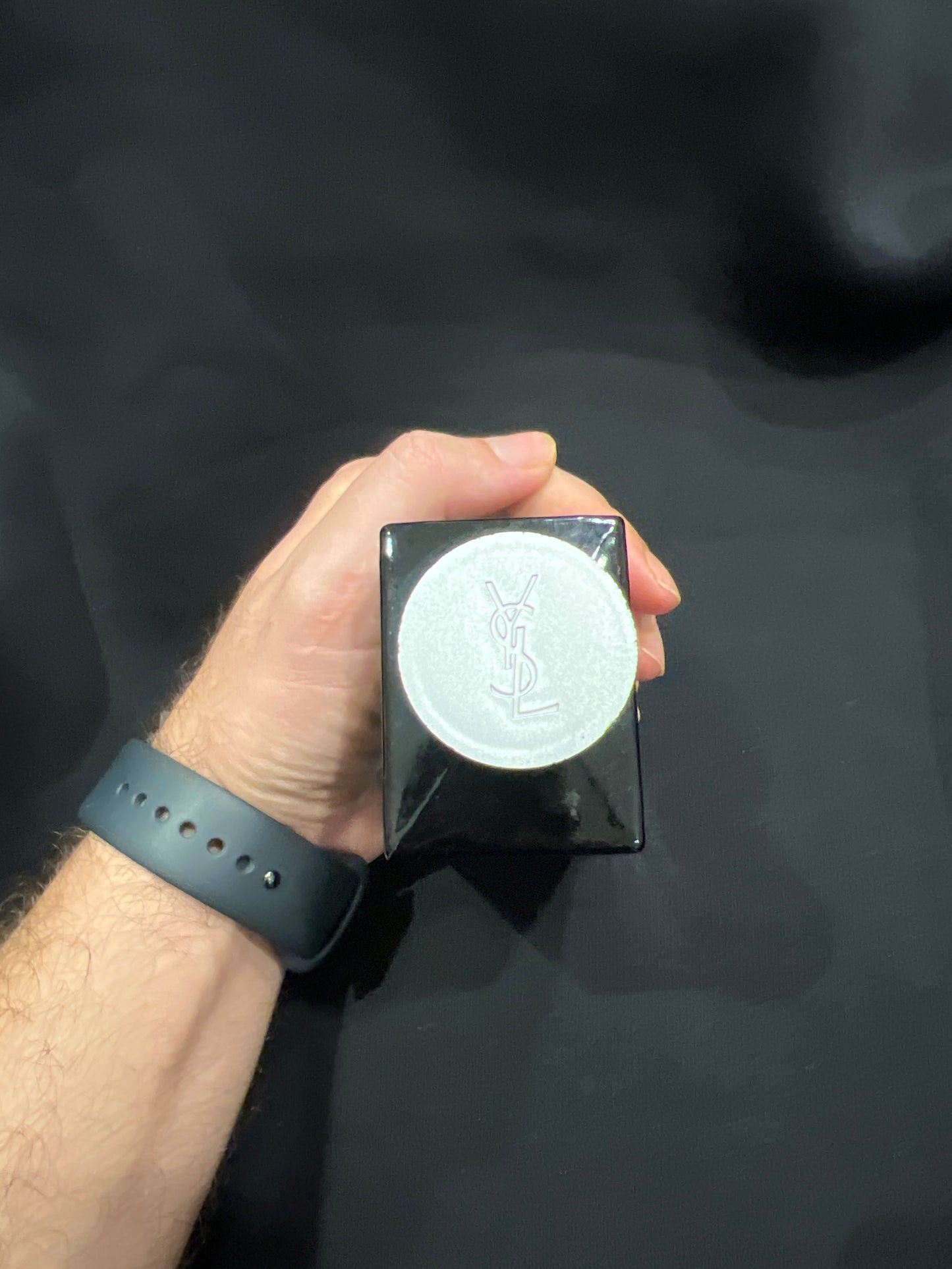 Yves Saint Laurent- y le parfum